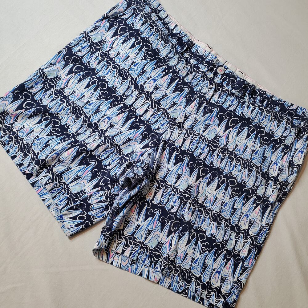 Lilly Pulitzer Men's Size 42 Beaumont Shorts 9" Blue Multi 009920